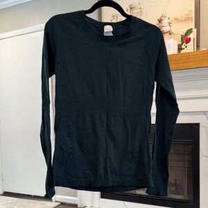 Athleta dark green Long Sleeve athletic Top
